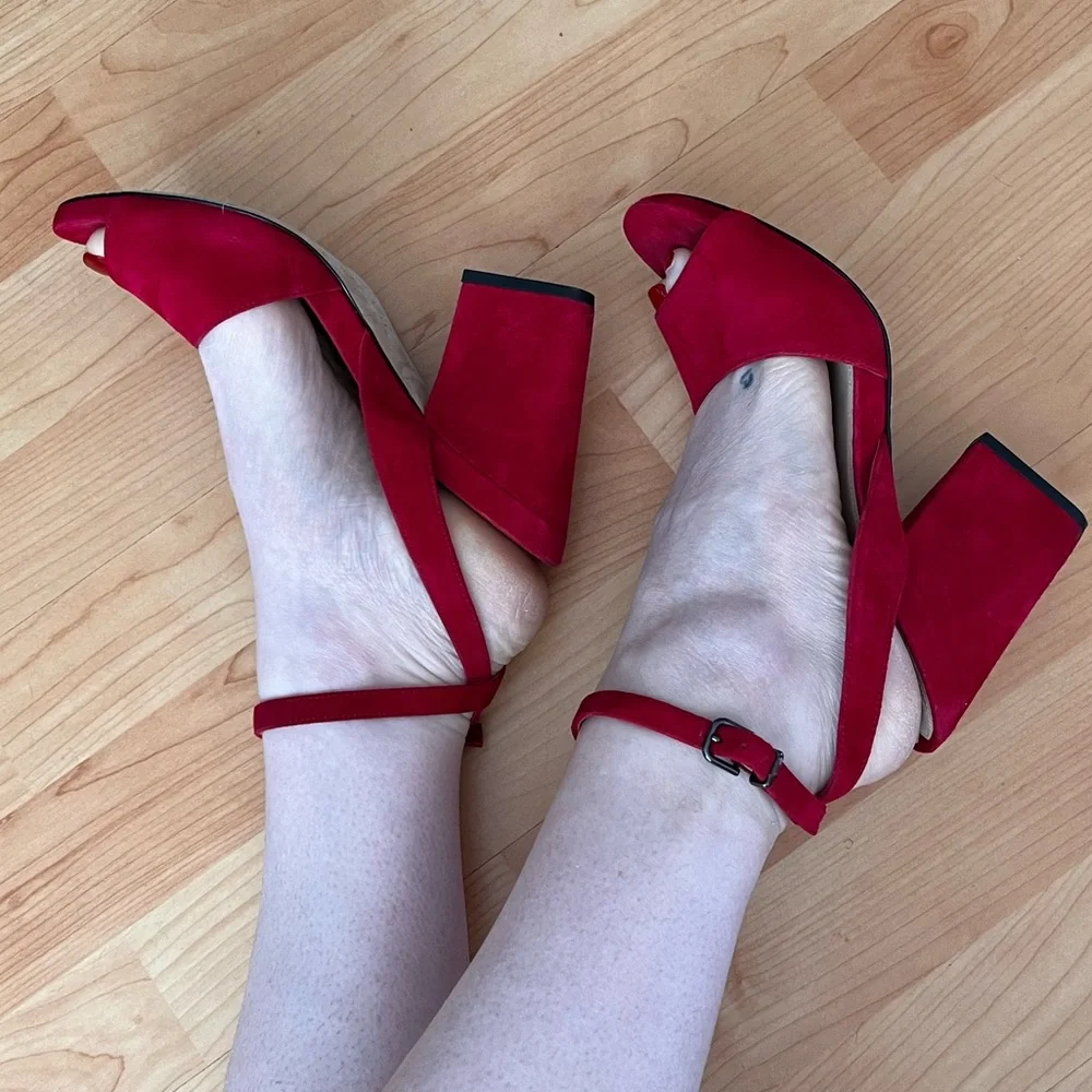 Via Spiga Red Suede Sandals - Picture 3 of 9